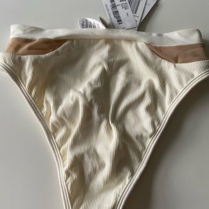 New with tags L space high wasted bikini bottoms